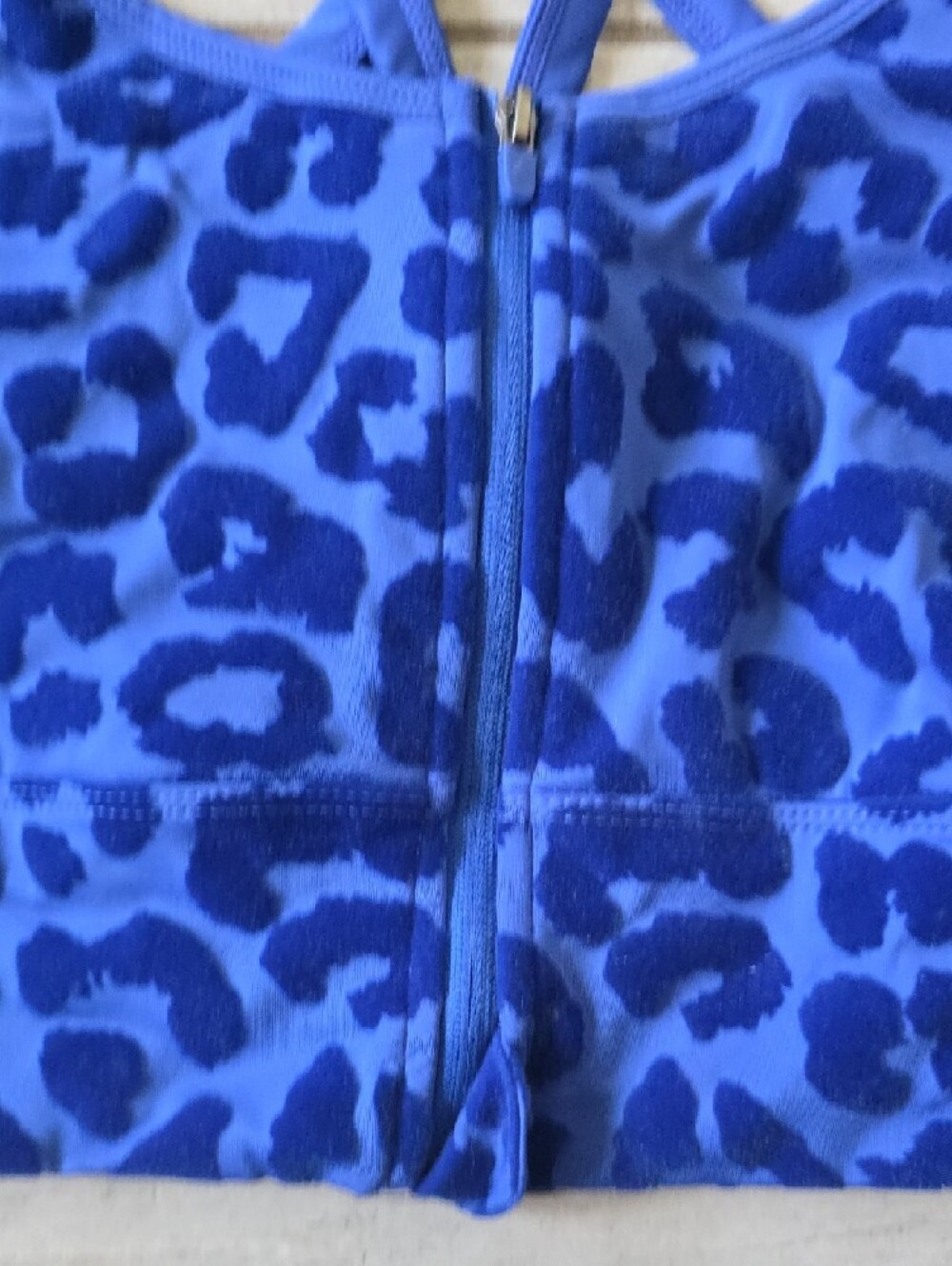 Balance/Vitality Athletica Blue Leopard Front-Zip Sports Bra - Picture 3 of 7